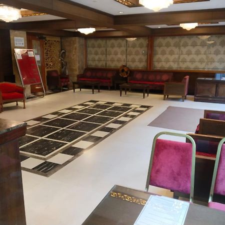 The President-A Boutique Hotel Ahmedabad Exterior photo