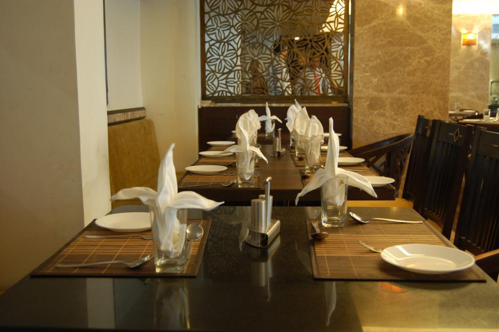 The President-A Boutique Hotel Ahmedabad Exterior photo